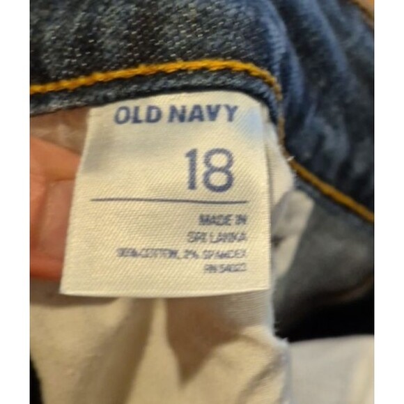 Old Navy Plus Size Denim Skirt Size 18 Women’s Ultra Blue Jean Skirt 2 Button - Picture 8 of 9